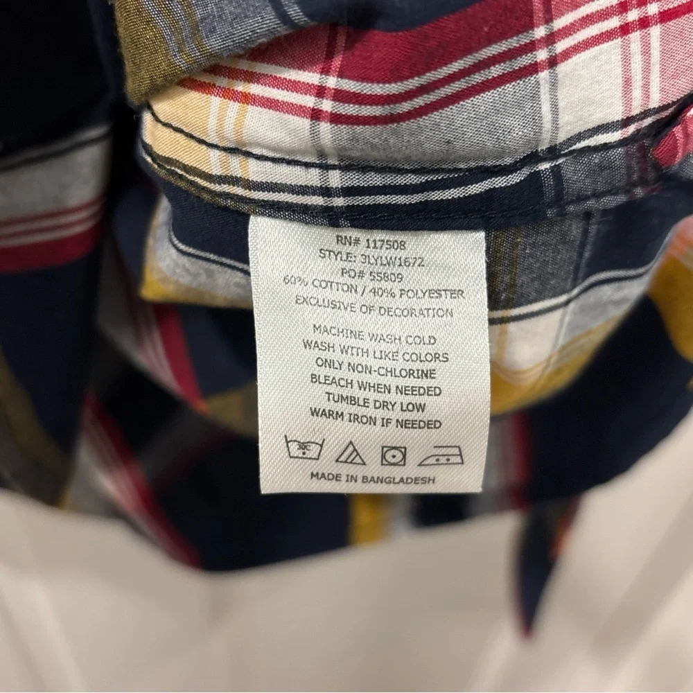 Levi’s Men’s Long Sleeve Woven Button Down Size XL Total Eclipse Plaid NWT